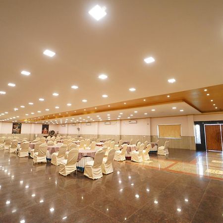 Hotel Ananta Sayana Bhubaneswar Buitenkant foto