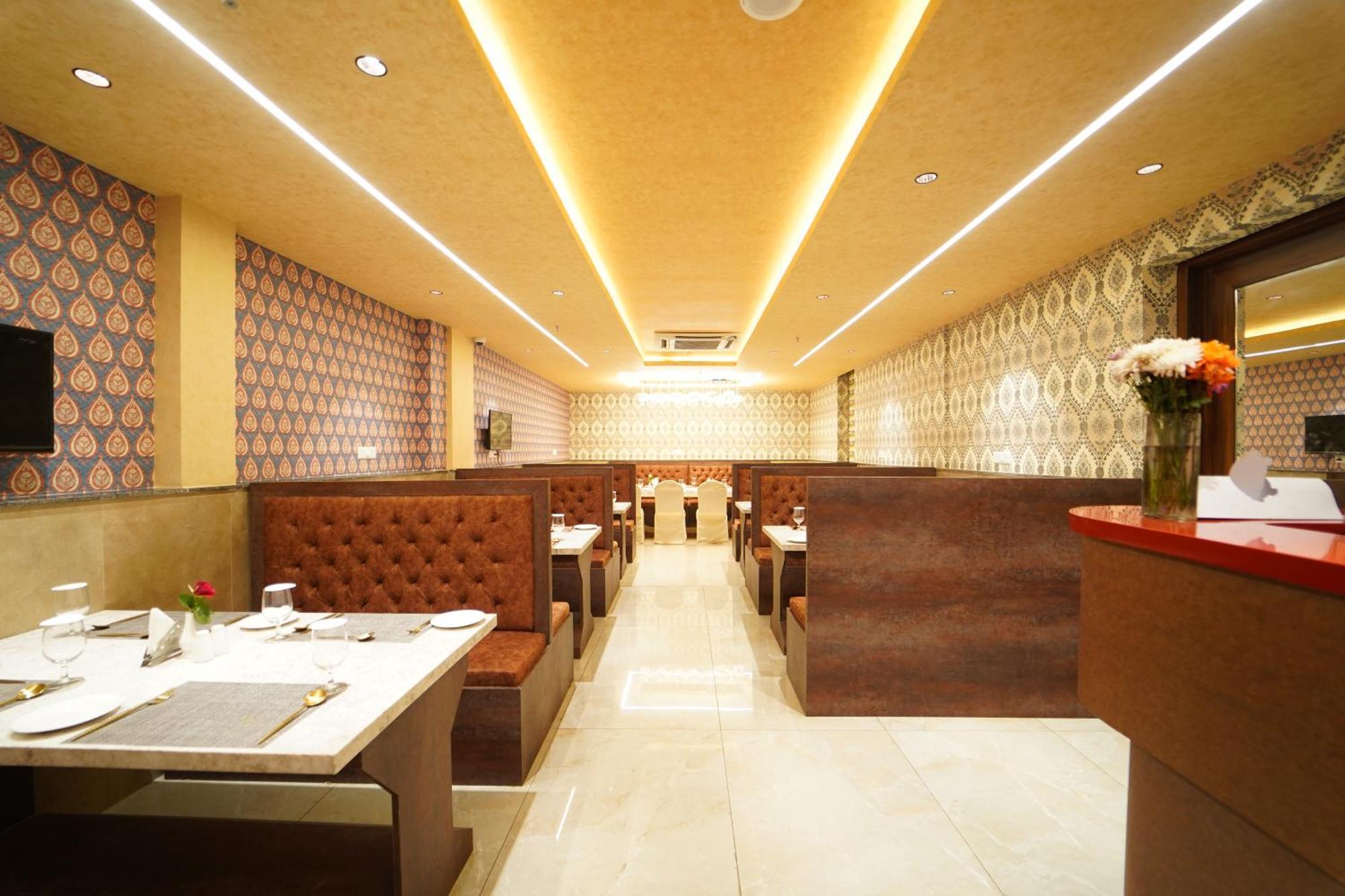 Hotel Ananta Sayana Bhubaneswar Buitenkant foto