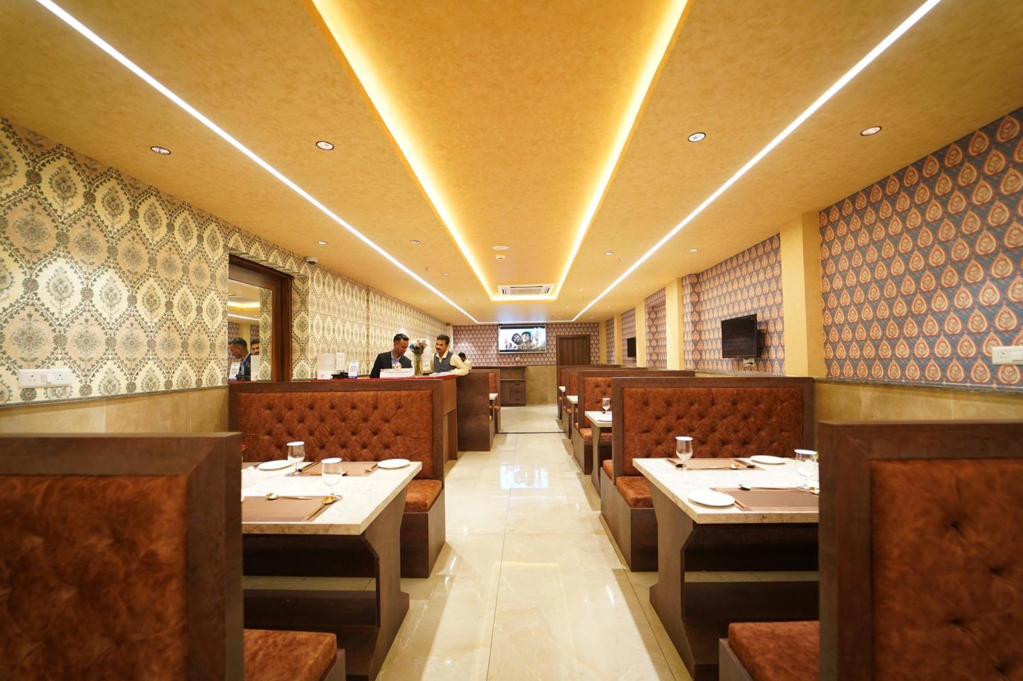 Hotel Ananta Sayana Bhubaneswar Buitenkant foto
