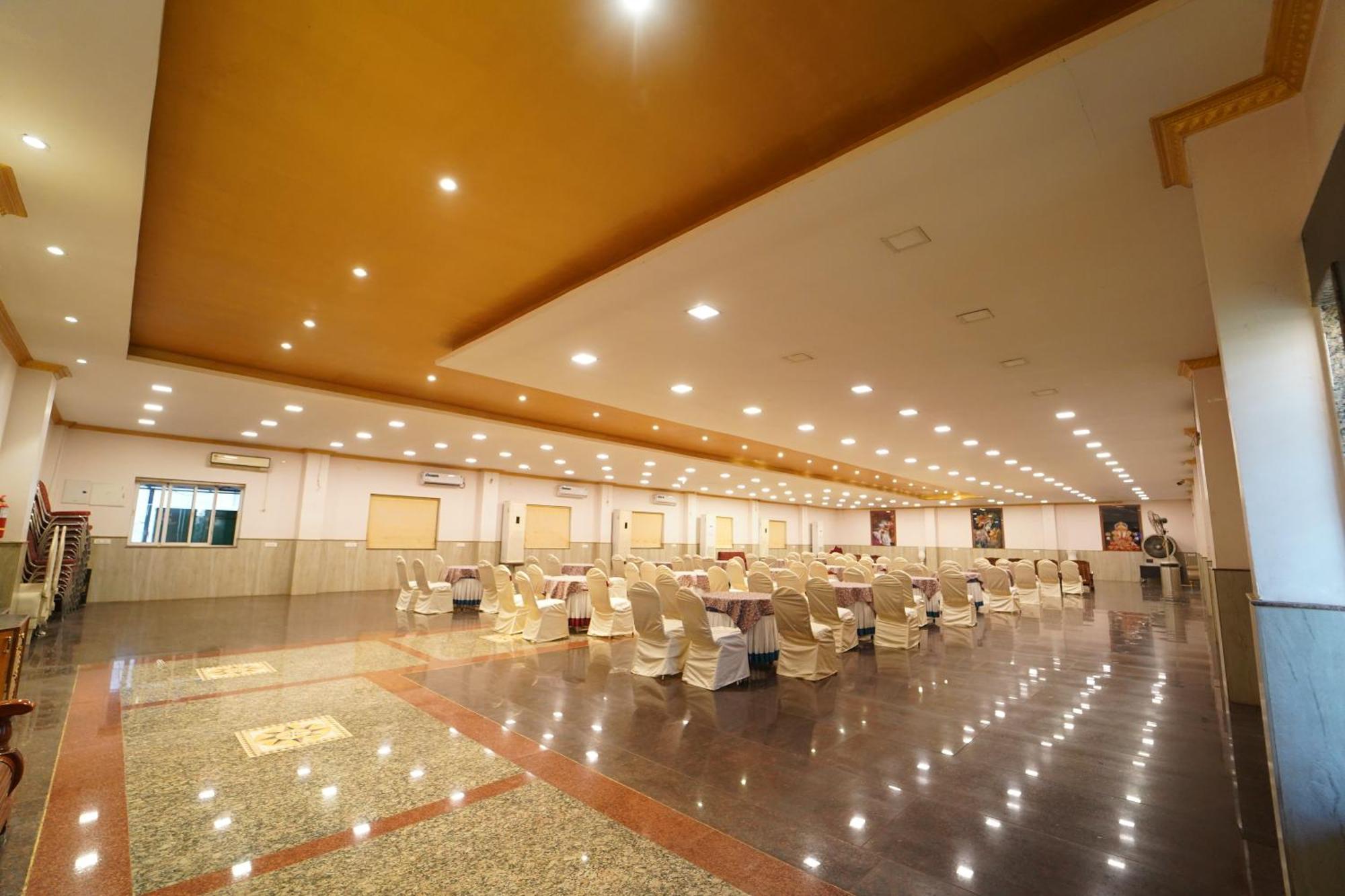 Hotel Ananta Sayana Bhubaneswar Buitenkant foto