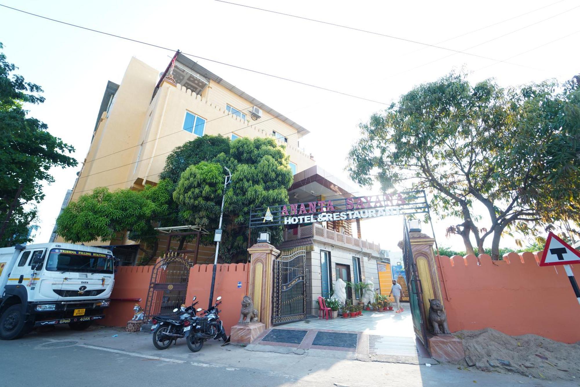 Hotel Ananta Sayana Bhubaneswar Buitenkant foto